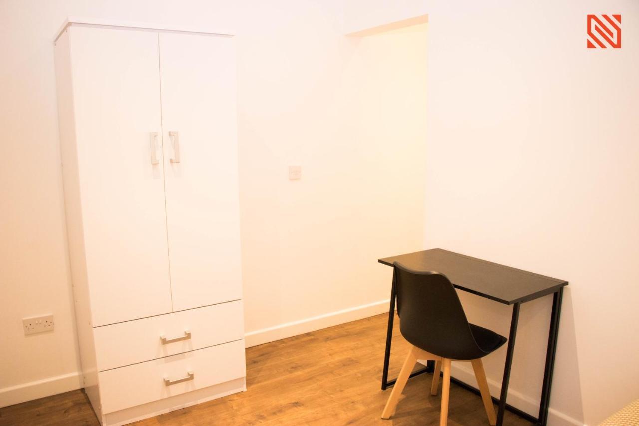 Modern Newgate Apartments - Convenient Location, Close To All Local Amenities Stoke-on-Trent Esterno foto